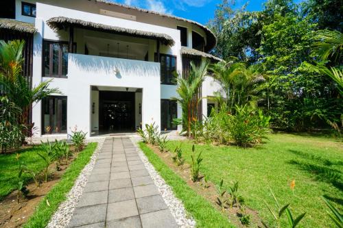 Ballena Wohnung | Makara Mono Suite/2nd Floor