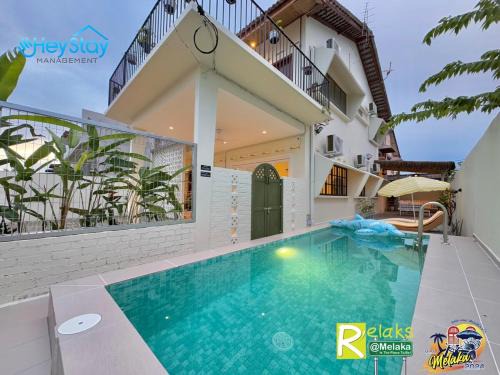 Gua Villa | MalayaVilla 5R3B16Pax PrivatePool Karaok PlayGround