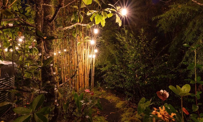 Royal Hawaiian Estates Kabine | Manini Hale: 5 Min to Volcano, Cozy A-Frame Cabin W/HOT TUB and INFRARED SAUNA