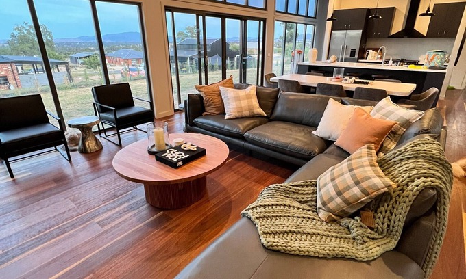 Mansfield Haus | Mansfield High Country Getaway House
