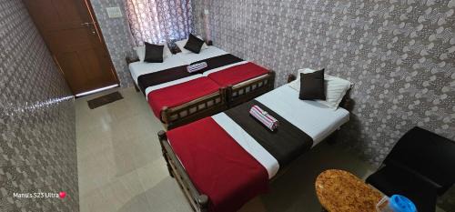 Murudeshwara Kabine | Manu DELUXE stays