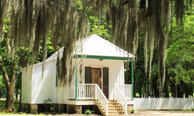 Destrehan Hütte | Marguerite Creole Country Cottage