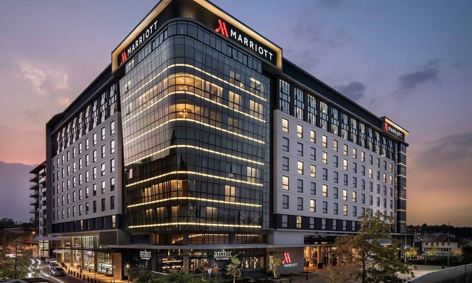 Greater Johannesburg Metropolitan Area Hotel | Marriott Executive Apartments Johannesburg, Melrose Arch