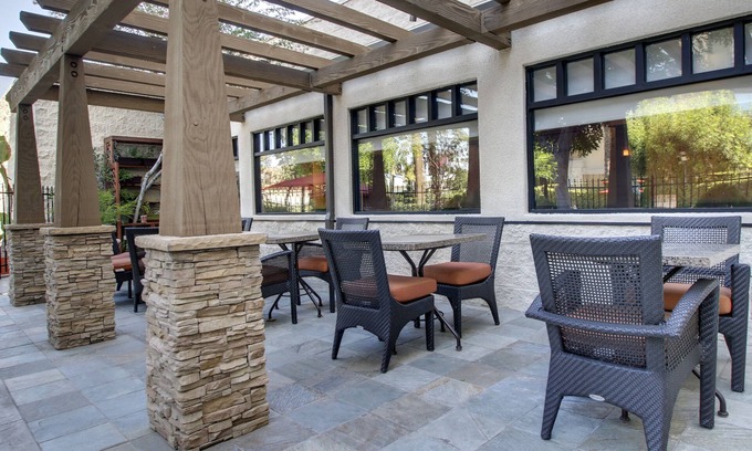 Downtown Riverside Hotel | Marriott Riverside at the Convention Center