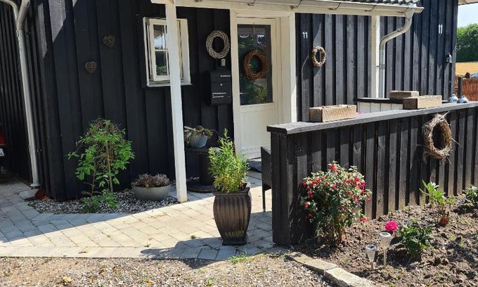 Viborg Haus | Marsvinslund bed and breakfast