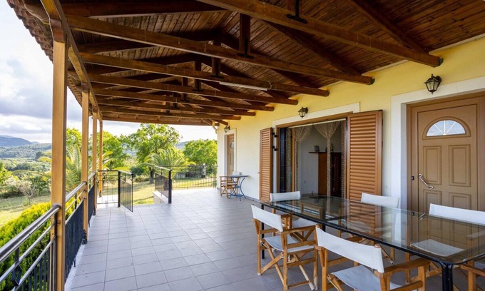 Messini Haus | Marva Residence - comfortable 8-person retreat