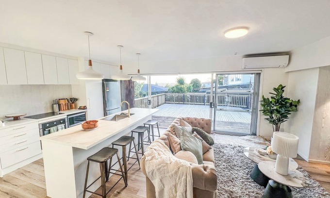 Pakuranga Haus | Masina - cosy family retreat