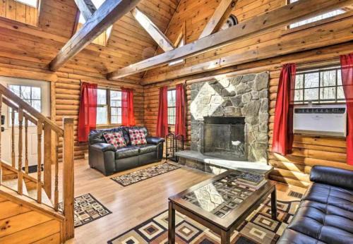Pleasant Mount Haus | Master Complex 12 Br Estate Experience 100 Acre