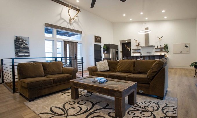 Three Forks Haus | Matsumoto Three Forks Vacation Home