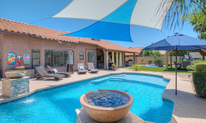 Arabian Views Haus | McLaren House - Scottsdale Golfers Dream