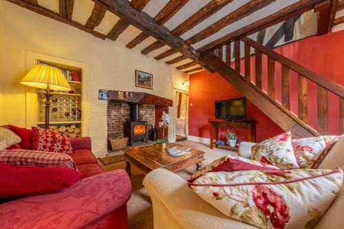 Bildeston Haus | Medieval cottage in rural village - Duke's Lodge