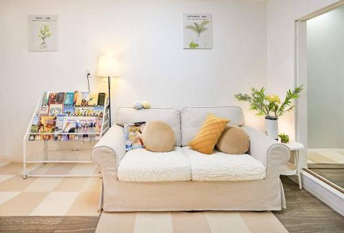 Nishinari Villa | Meek House 难波6分钟车程&最近电车站1分钟&奈良京都一小时&大型超市旁&安静生活区