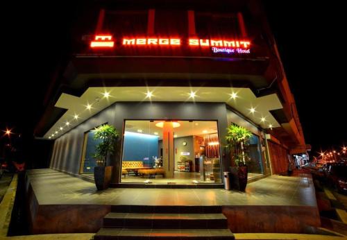 Teluk Intan Hotel | Merge Summit by Secoms