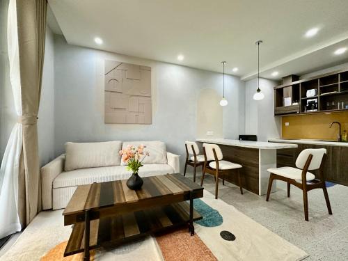 Duong To Wohnung | Meridian apartment service at Marina Long beach Phu Quoc