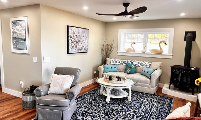 DownEast and Acadia Maine Hütte | Mermaid Mist- Seaside. Oceanfront. Brand new! Year round luxury! Very spacious!