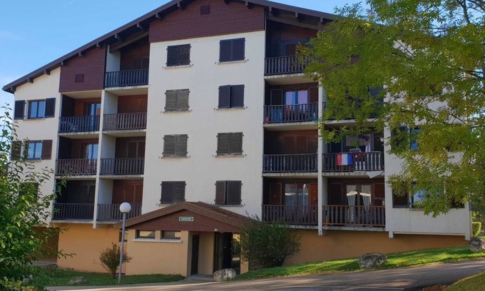 Metabief Wohnung | METABIEF - Residence LES GENEVRIERS - Building Les Gentianes - 6 People