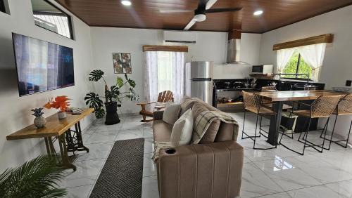 Manuel Antonio Wohnung | Mi casa, tu casa Manuel Antonio, Quepos