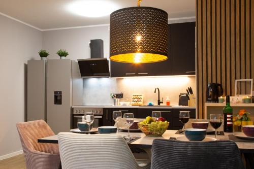 Bahnhofsviertel Wohnung | MiCasa OL - Modernes Apartment in City Bestlage - Küche - WLAN - Balkon - Fugenloses Bad