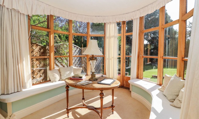 Mickle Trafford Hütte | Mickle Trafford Manor