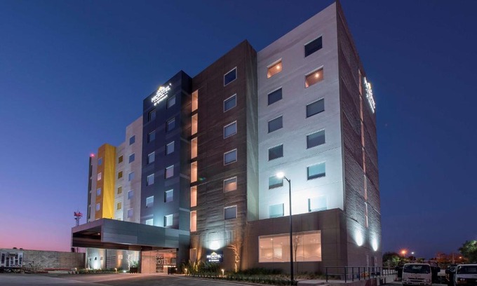 San Luis Potosi Hotel | Microtel Inn & Suites by Wyndham San Luis Potosi