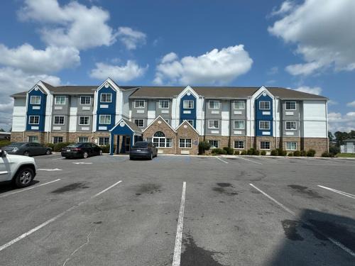 Albertville Hotel | Microtel Inn & Suites by Wyndham Albertville