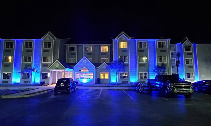 Zephyrhills Hotel | Microtel Inn & Suites by Wyndham Zephyrhills