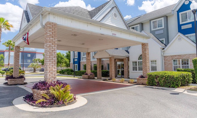 Kingsland Hotel | Microtel Inn & Suites by Wyndham Kingsland Naval Base I-95