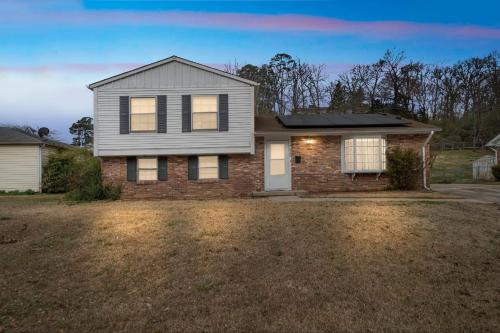 Little Rock Haus | Midtown Serenity 2