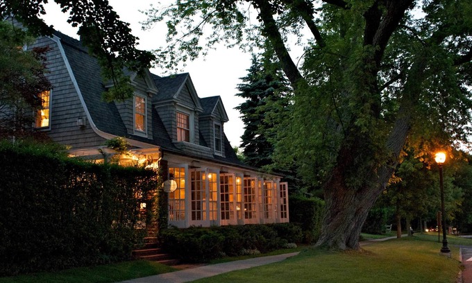 Village of East Hampton Bed & Breakfast | Mill House Inn