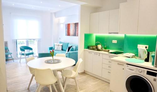 Pangrati Wohnung | Minimal Fresh Design Apt in Athens