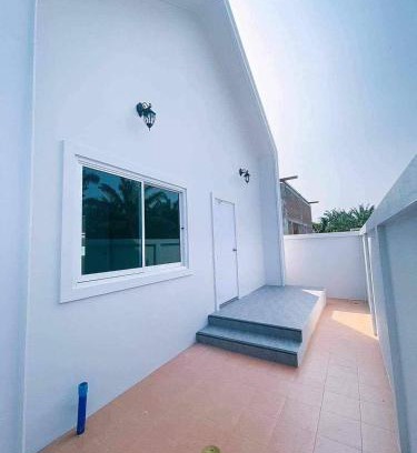 Thap Sakae Haus | Minimalism Pool Villa