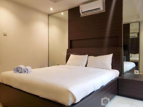Kampung Bali Wohnung | Minimalist and Comfy 1BR at The Boulevard Apartment By Travelio