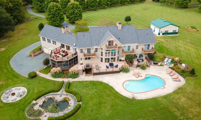 Unionville Haus | Minutes from Downtown Easton and St. Michaels | Pool | Kayaks | Private Dock