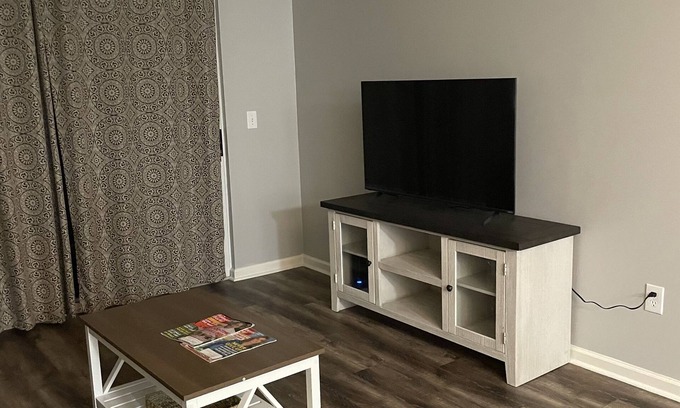 Carolina Forest Eigentumswohnung | Minutes to Beach, broadway at the beach and airport. Located on Golf Course