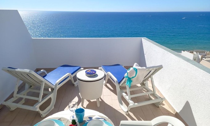 Cavacos Wohnung | Mira Atlântico 13- Terraço Com Vista Mar e Cidade, Wifi, 80mt Praia