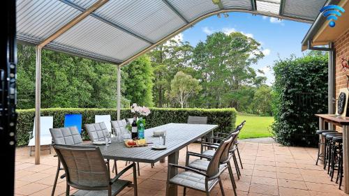 Robertson Haus | Misty Creek of Robertson