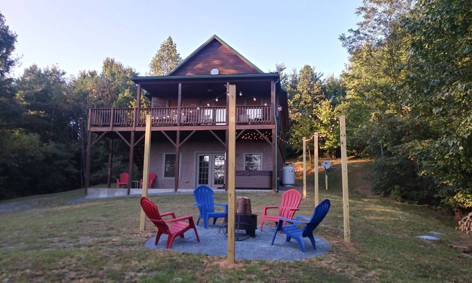 Purlear Kabine | Misty Mountain Retreat - Whirlpool / tierfreundlich / Wifi / Panoramablick auf die Berge