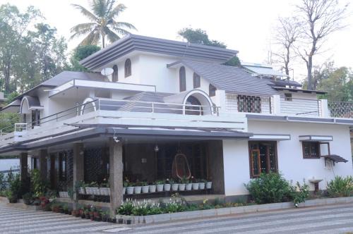 Madhapur Haus | Misty Retreat (Pragati House)