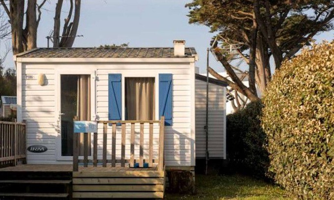 Saint-Michel-Chef-Chef Haus | Mobile Home with Terrace for 2 People