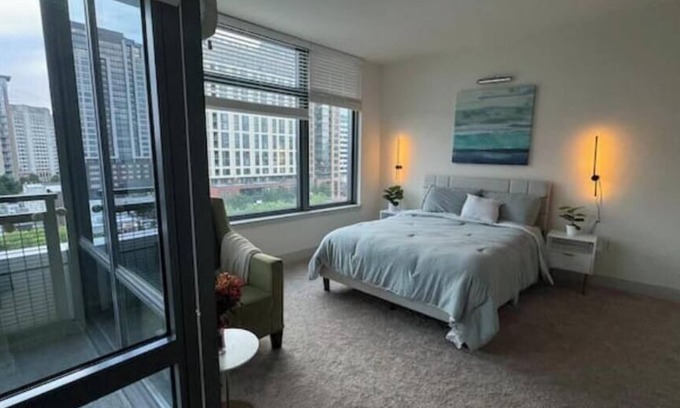 Downtown Wohnung | Modern 1BR in Silver Spring