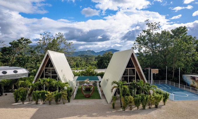 Potrero Hotel | Modern 2 Bedroom A-Frame w/Loft - Wi-Fi, A/C, Kitchen, Near Beach, Gameroom