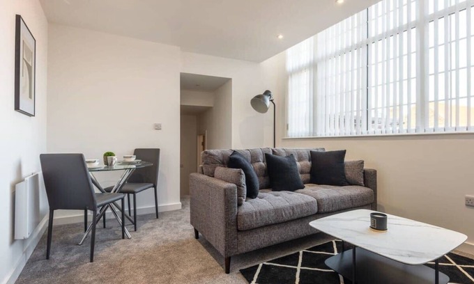 Hull Old Town Wohnung | Modern 2 Bedroom Apartment in Central Hull