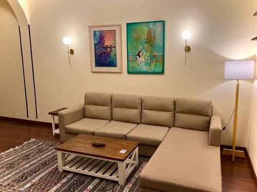 Abdin Wohnung | Modern 2BR Apt in Downtown - Mint Stays 42