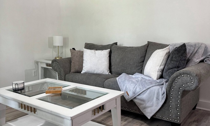 Columbus Haus | Modern 3BR Columbus Retreat Near Fort Benning Sleeps 9 & Pet-Friendly Yard