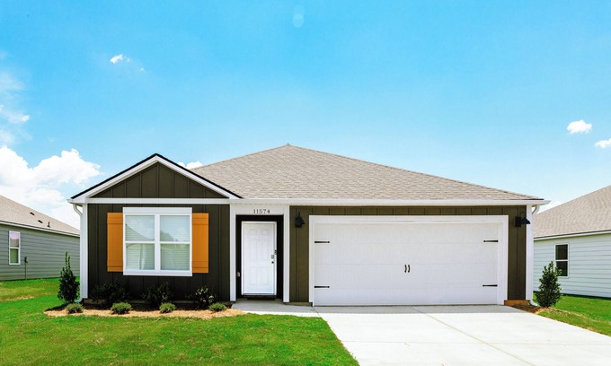 Tuscaloosa Haus | Cozy 3BR Getaway- Mins to UA, King Bed