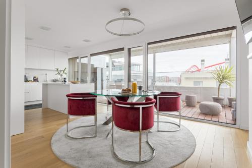 Sao Domingos de Benfica Wohnung | Modern 3BR with Terrace in Benfica by Host For Us