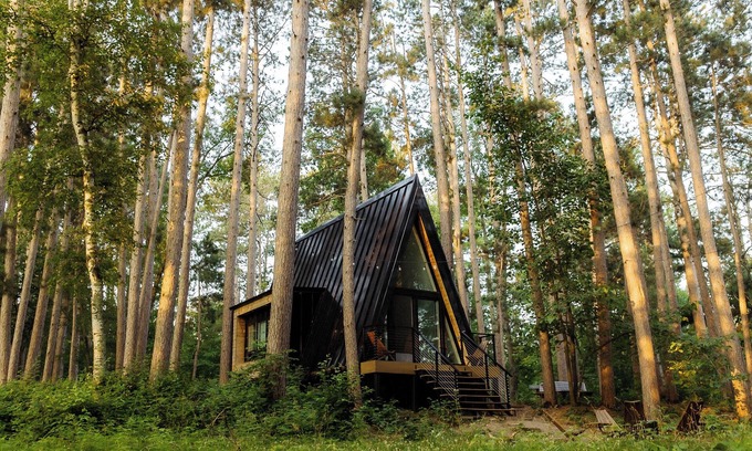 Hackensack Kabine | Modern A Frame Cabin on Private Nature Lake