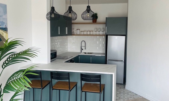 Roscoe Wohnung | Modern and Spacious No. 5 - sleeps 6 - free parking