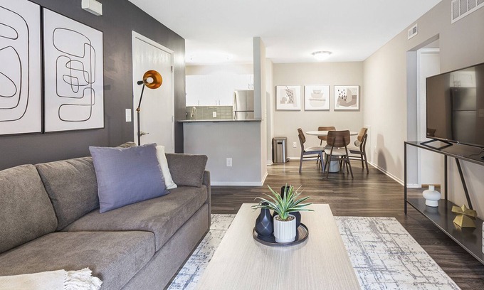 Thurston Wohnung | Modern Apartment in Prime Location (ID9939X41)