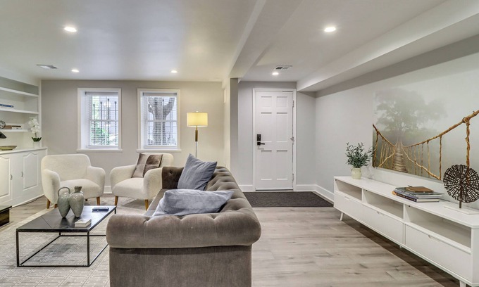 Logan Circle Wohnung | Modern & Central Apartment in the Heart of DC!